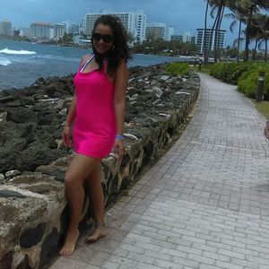 Meet your Posher, Elika